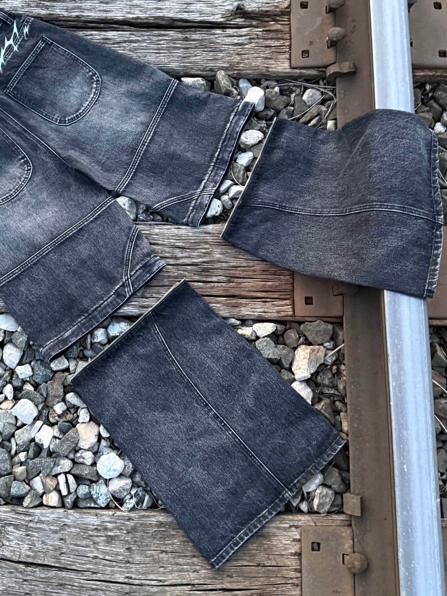 Howl Transverse Denim